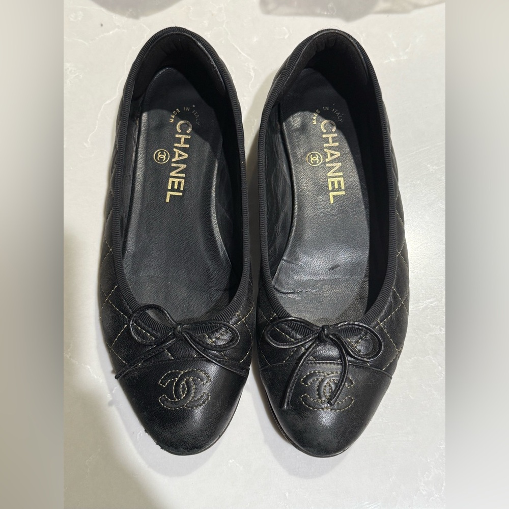 Vintage CHANEL Quilted Ballet Flats